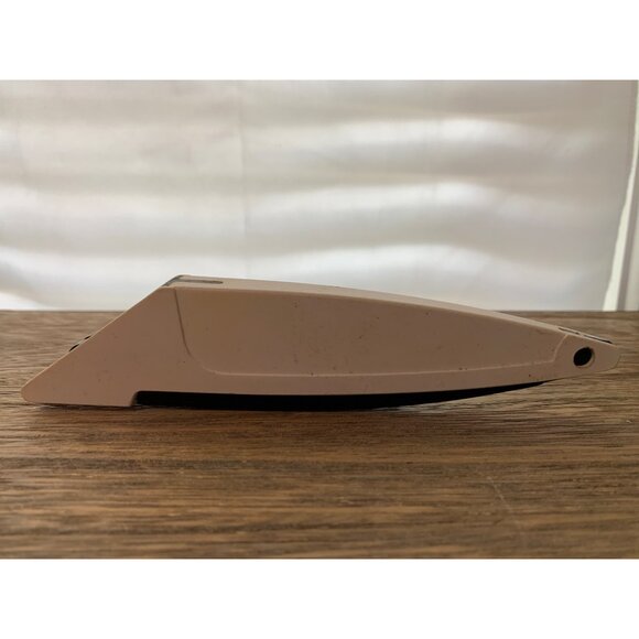 The Pampered Chef Protective Knife Case and Sharpener 7.25" Long for 5" Blade - Picture 2 of 6